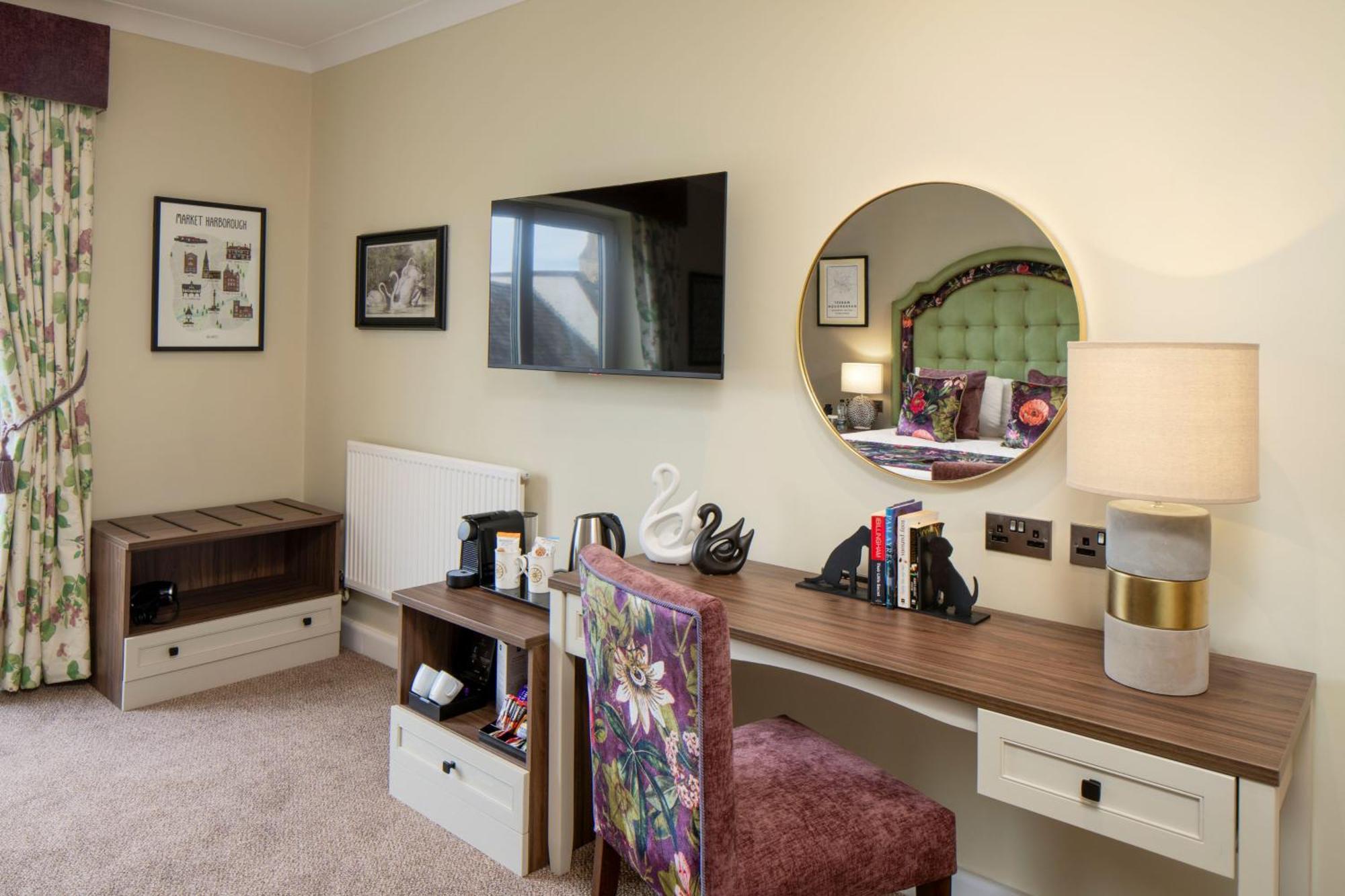 Hotel The Three Swans Hotel, Market Harborough, Leicestershire - Part Of The Coaching Group 4*