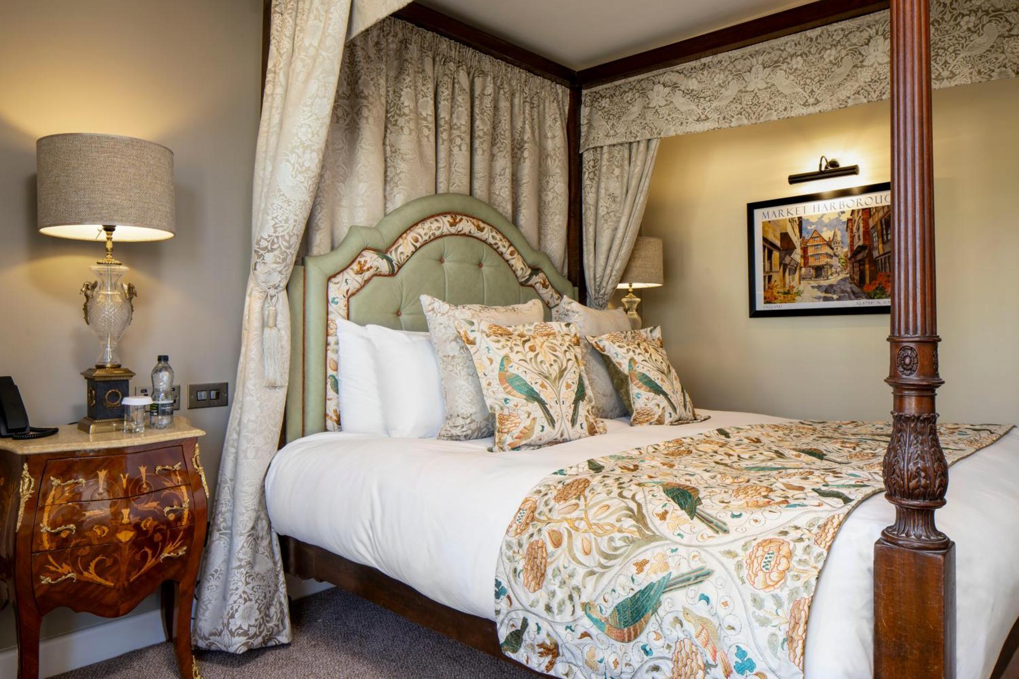 The Three Swans Hotel, Market Harborough, Leicestershire - Part Of The Coaching Group Hotel
