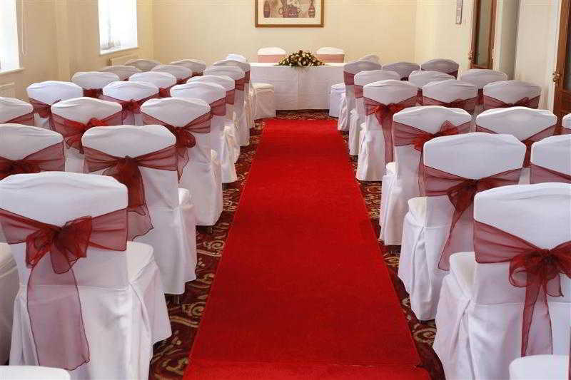 The Three Swans Hotel, Market Harborough, Leicestershire - Part Of The Coaching Group 4*