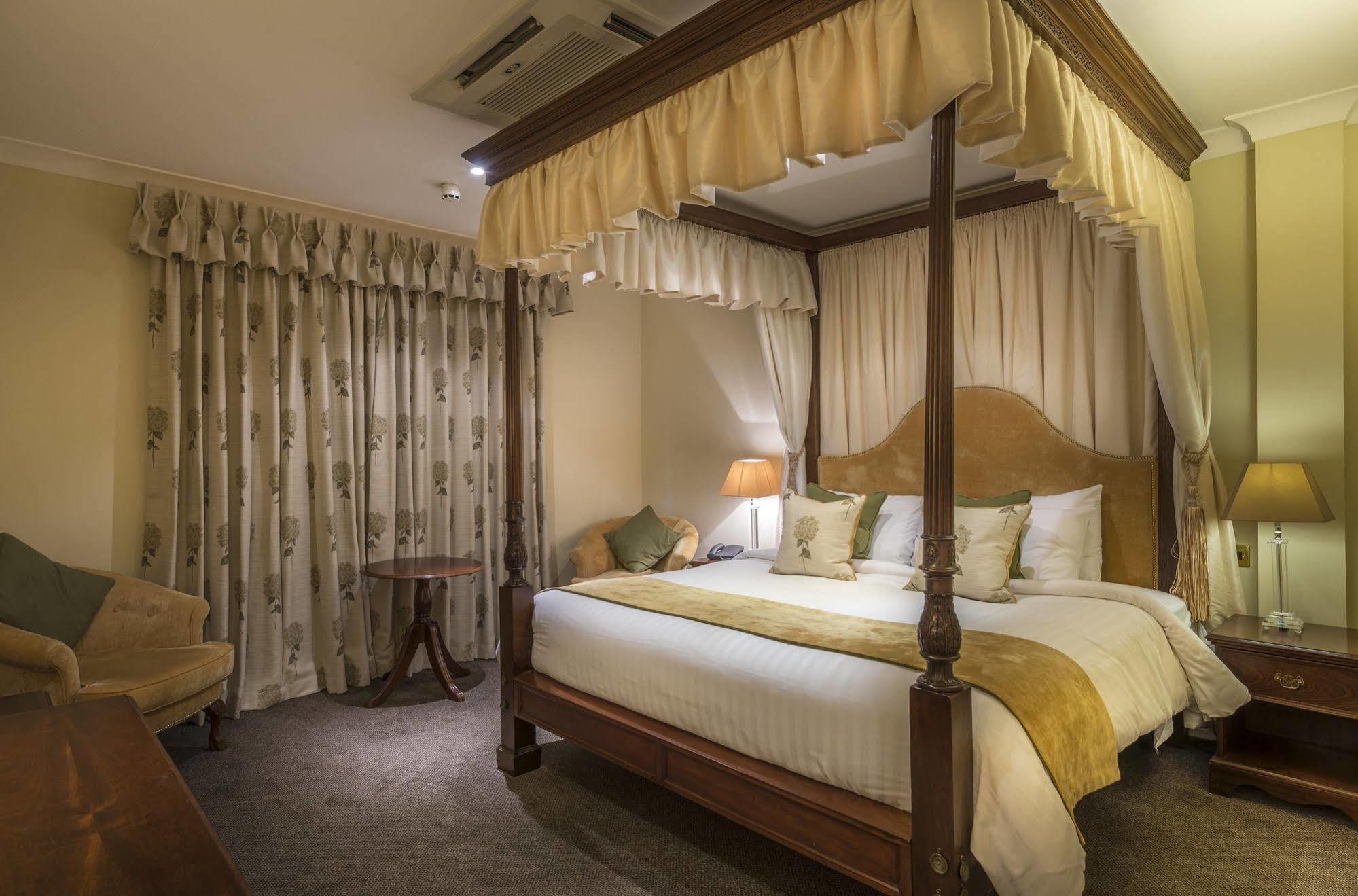 Hotel The Three Swans Hotel, Market Harborough, Leicestershire